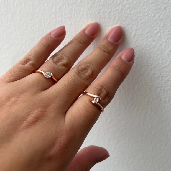 Danty  gold Ring - Picture 4 of 4